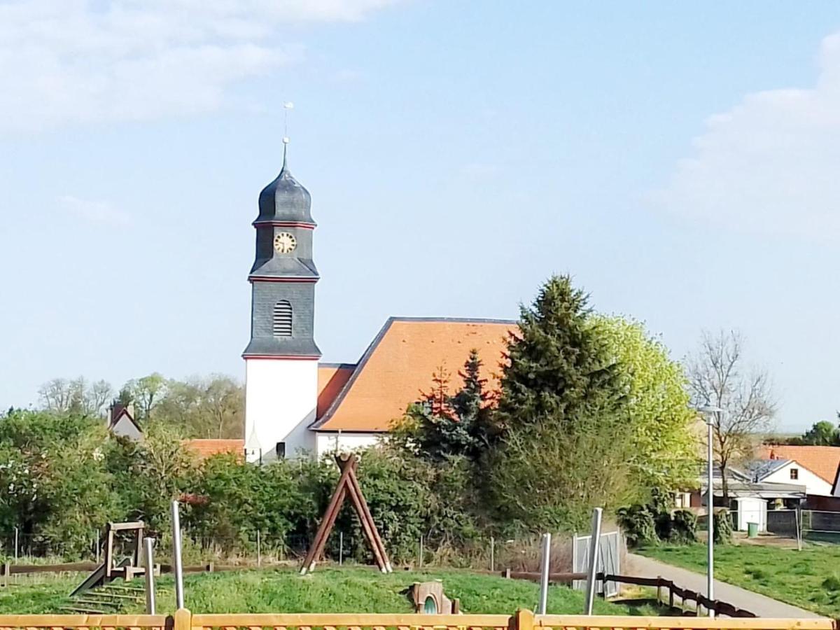 Haus Heidrun Apartment Dolgesheim Екстериор снимка